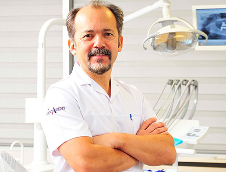 Dr. Med. Dent. Namık Kemal Ayhan (Maxillofacial Surgeon & Implantologist)